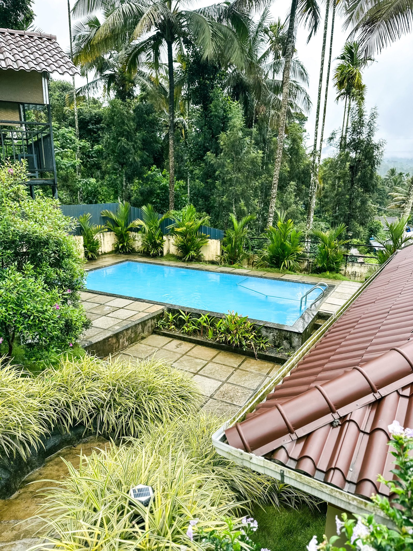Private pool